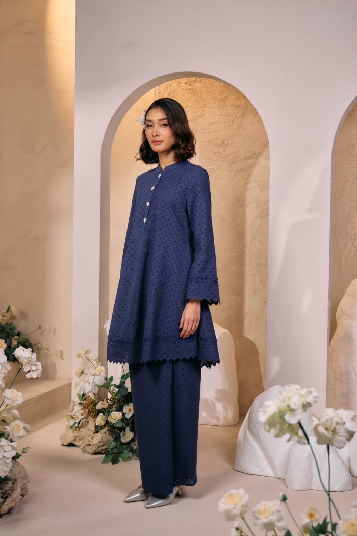 Jemila in Navy Peony