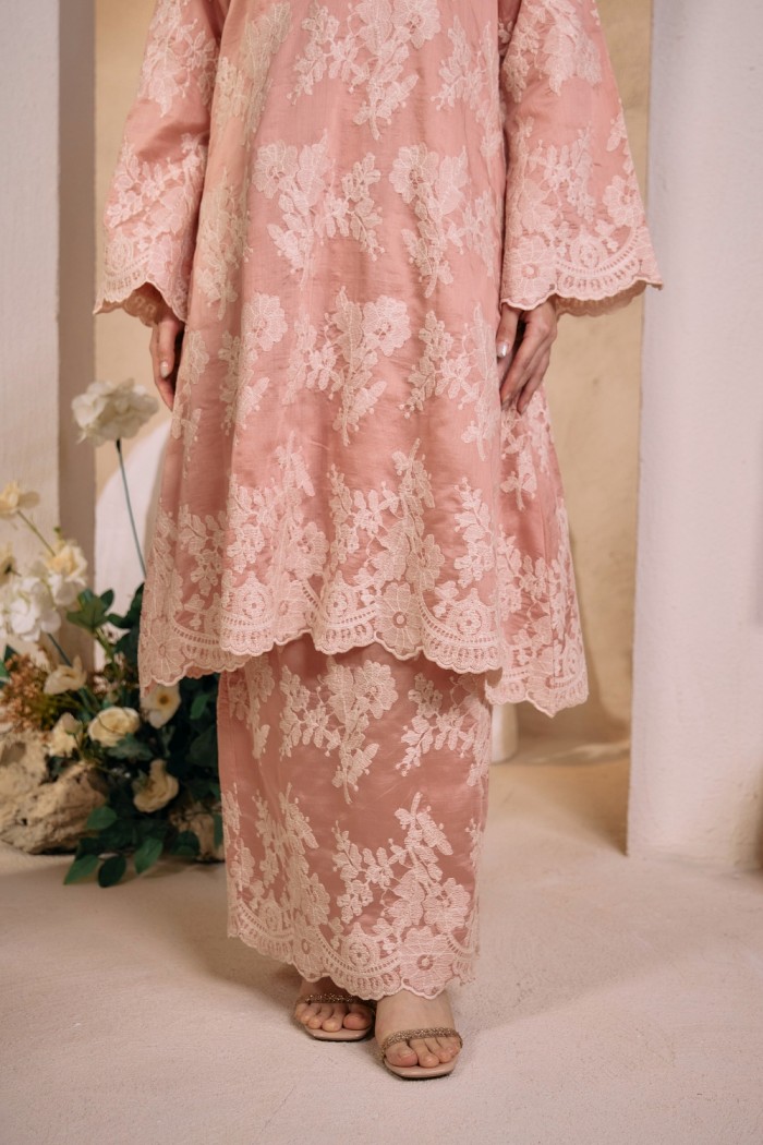 Quntom in Blossom Pink