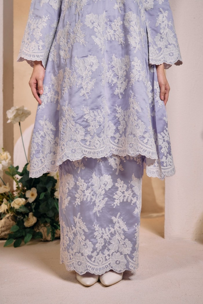 Quntom in Soft Lavender